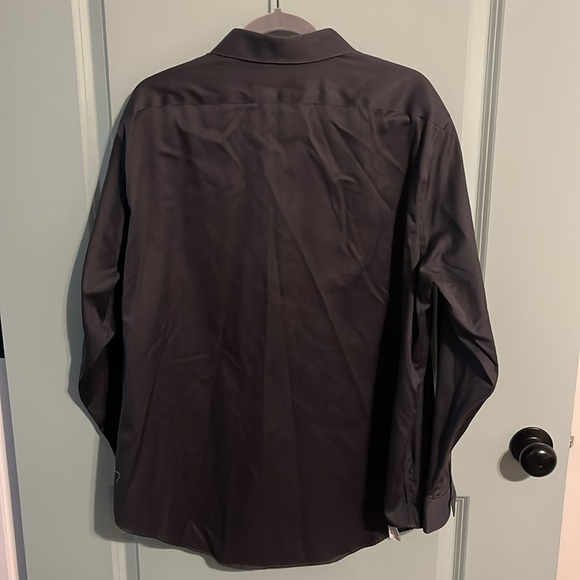 Men’s Button Down Shirt - Picture 2 of 4